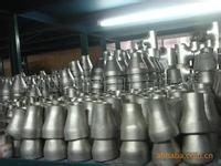 1Cr5Mo合金鋼管道配件 大小頭、三通、法蘭與異徑管的特性與應(yīng)用